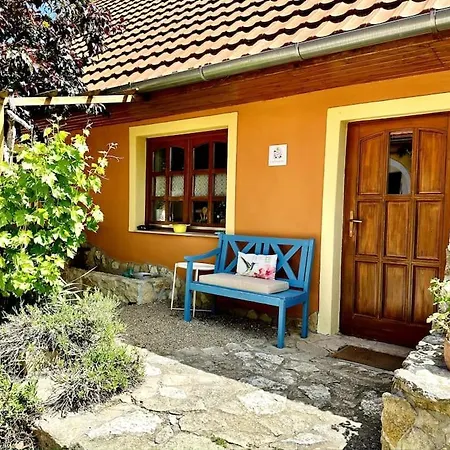 Familiaeres & Naturnahes Wohnen - Csodakert Lokut Exterior photo